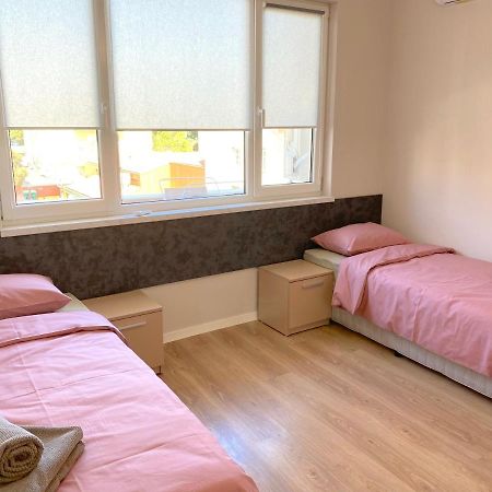 Top Centre Zara Apartment Stara Zagora Esterno foto